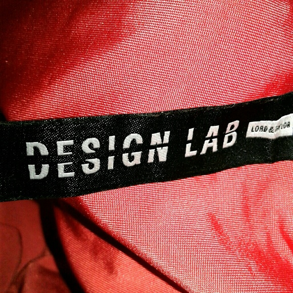 Lord & Taylor GORGEOUS Coral Dress by DESIGN LAB - Picture 7 of 8